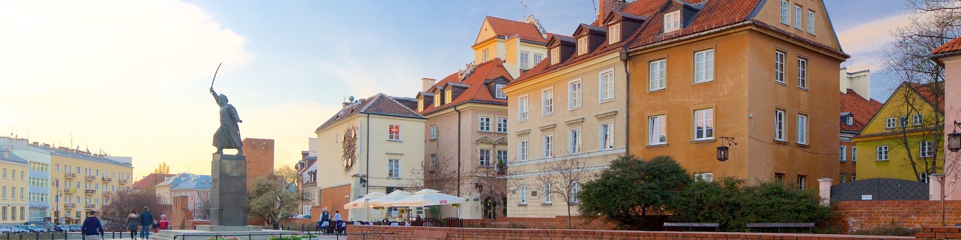 Warsaw featuring a city and a square or plaza