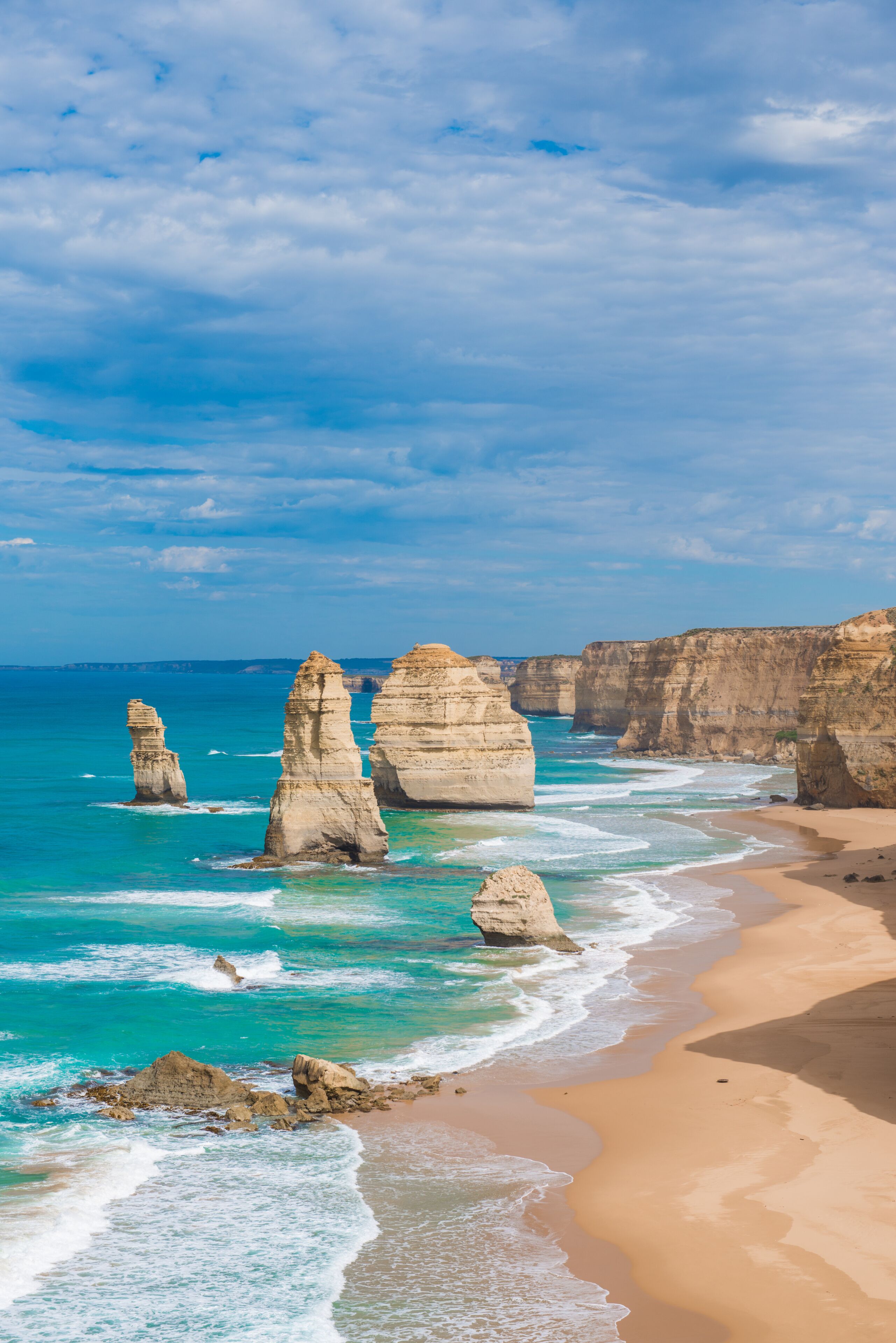 the Twelve Apostles, Victoria,Australia