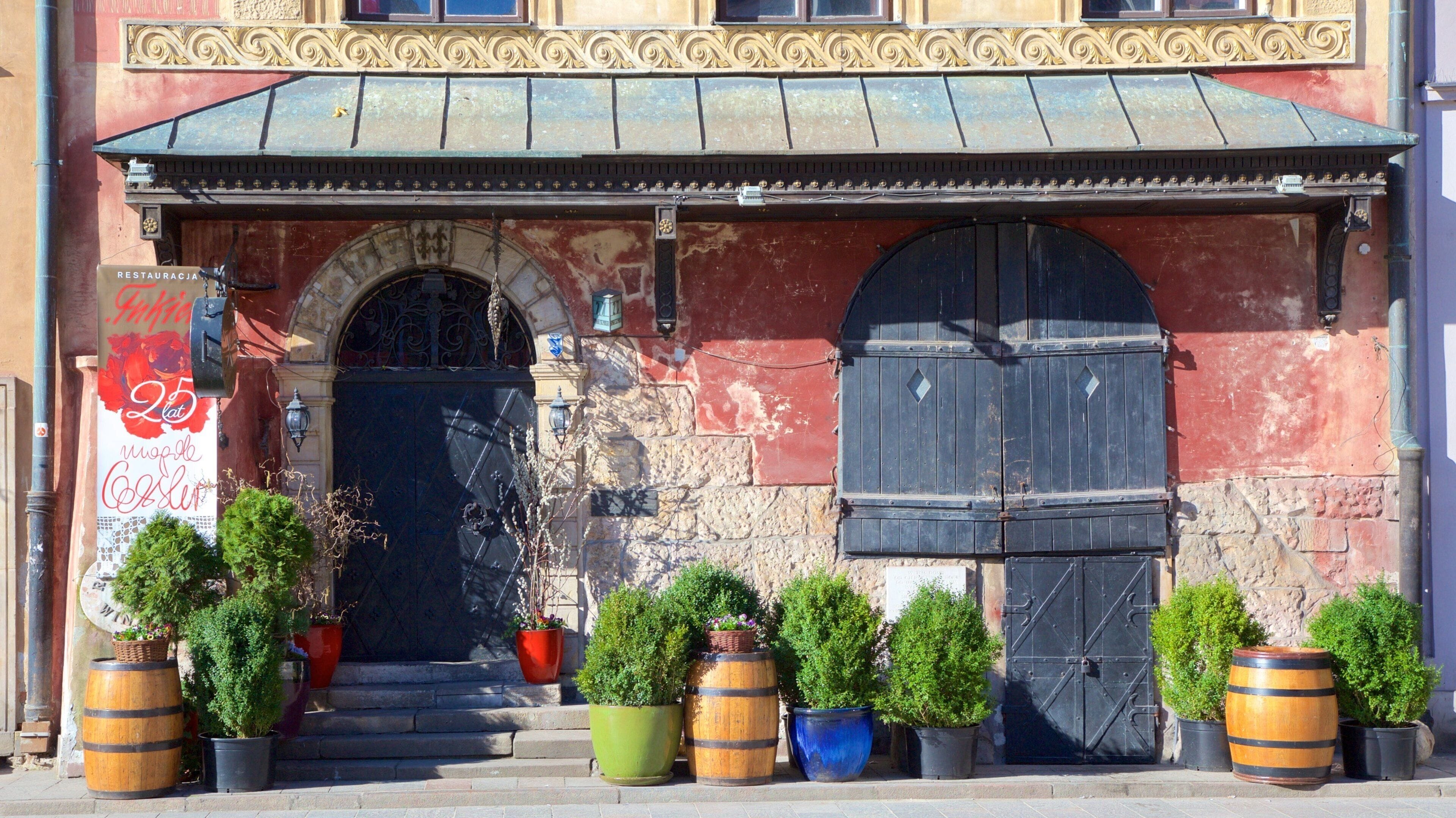 Old Town Market Place featuring heritage elements