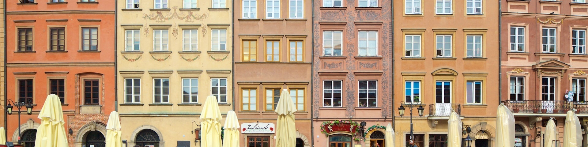 Old Town Market Place featuring outdoor eating