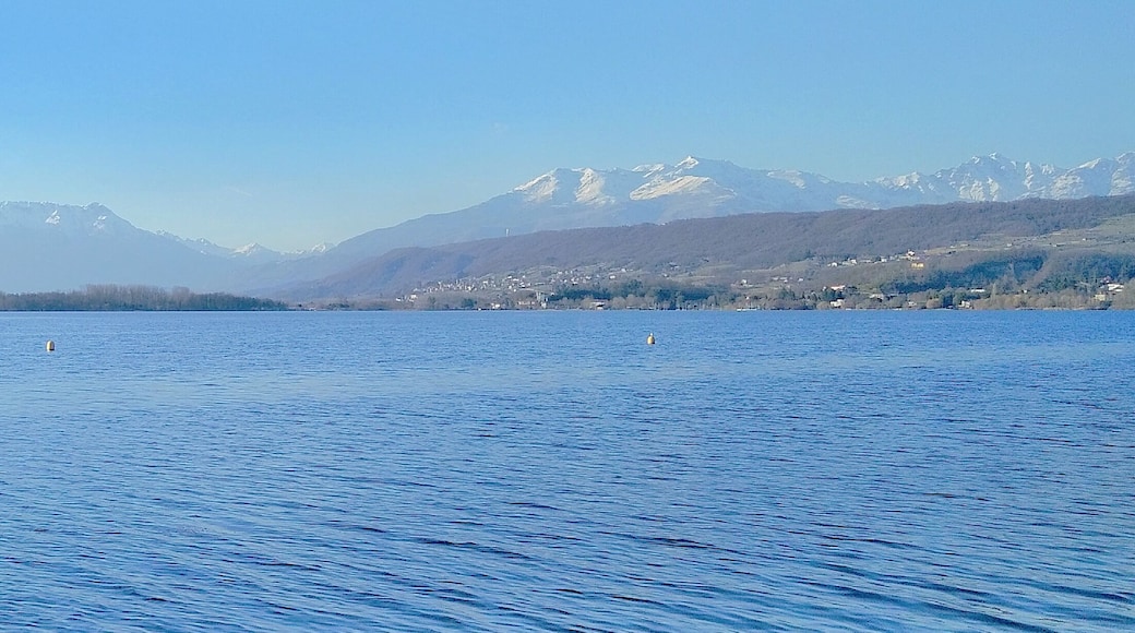 all blue panoramic lake