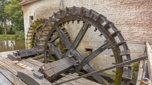 Paddle wheels at a watermill