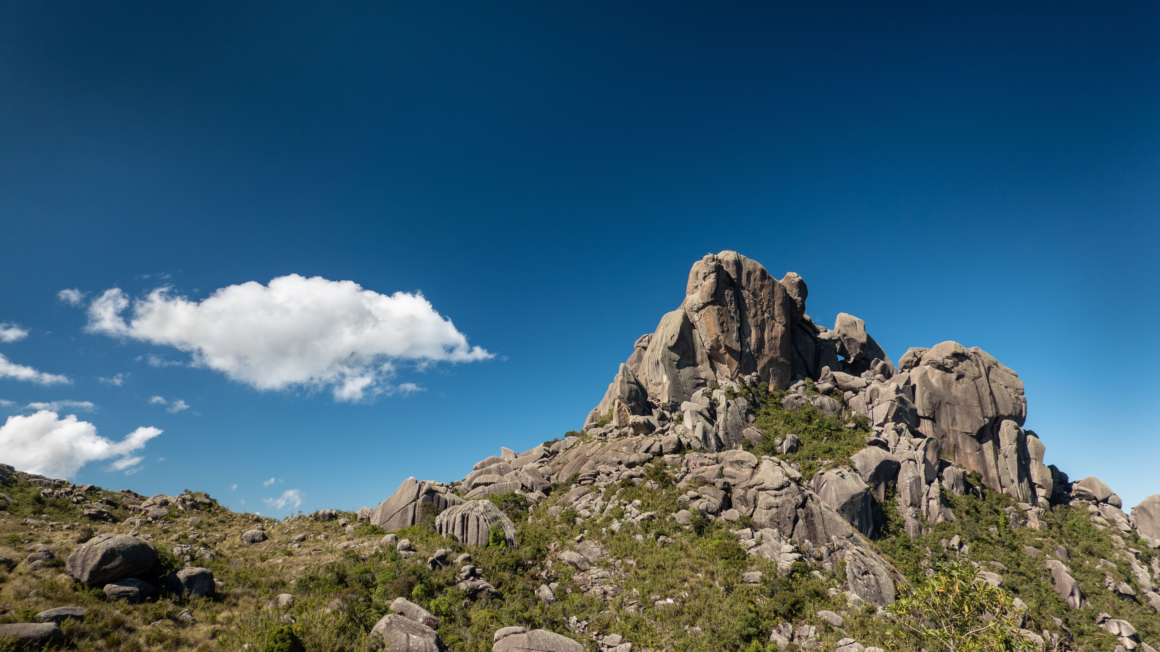 Pico das Prateleiras - Itatiaia