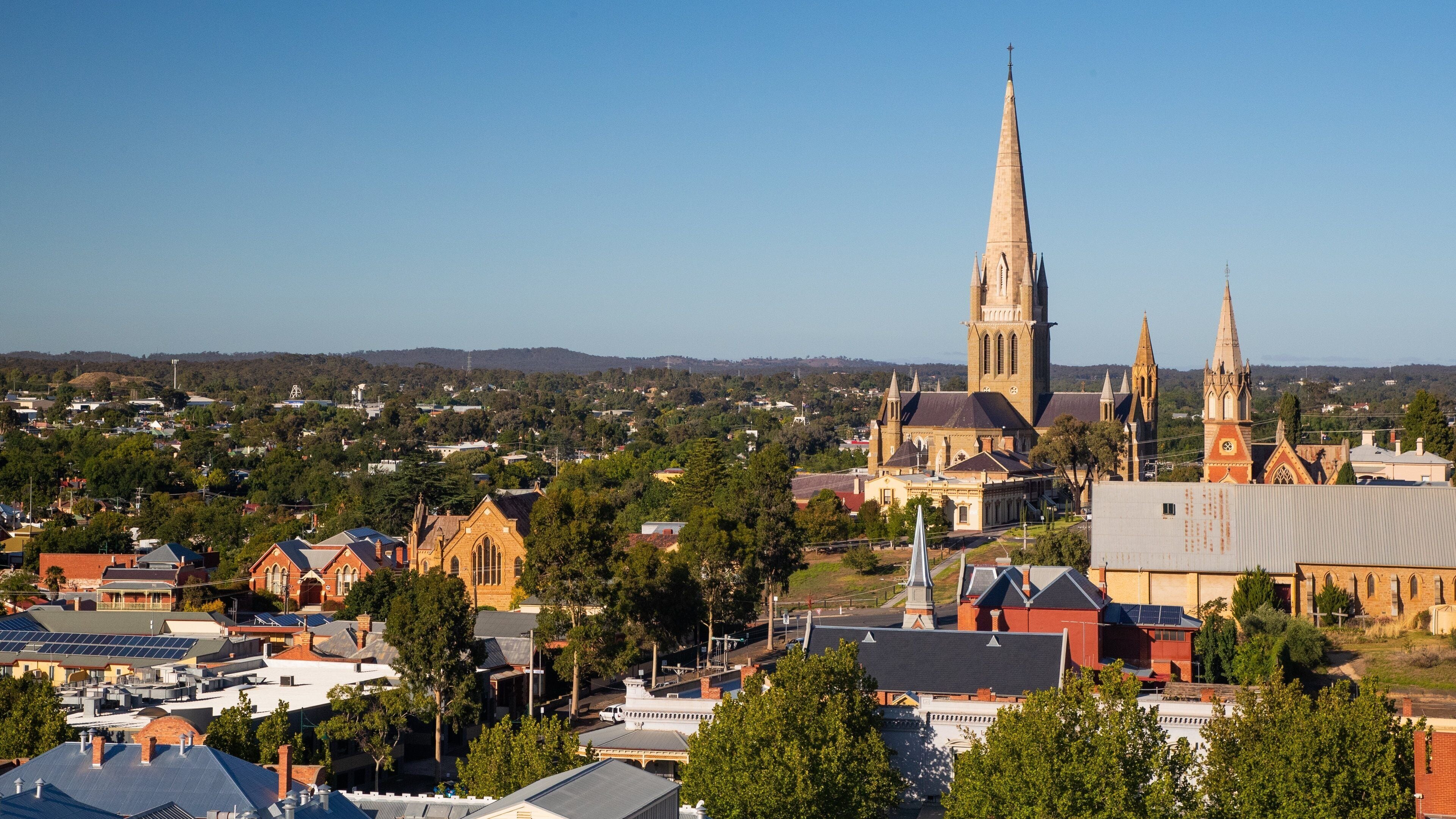 Rosalind Park showing landscape views and a small town or village