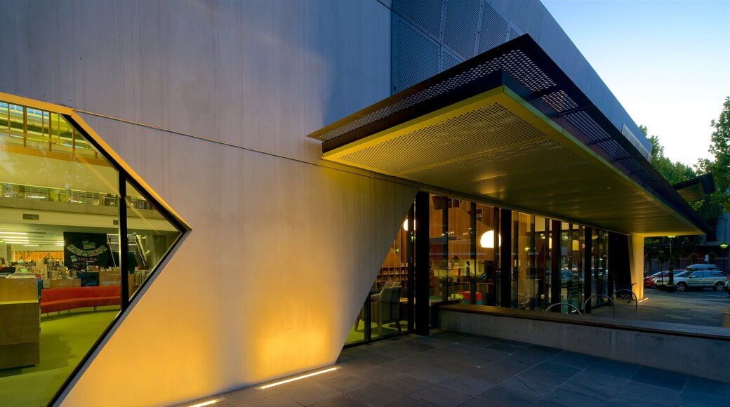 Bendigo Library which includes modern architecture, an administrative buidling and a sunset
