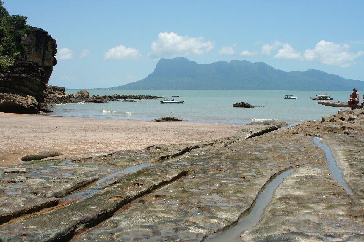 A short, sweaty walk over tree roots brings you to this beautiful beach. A gorgeous place for a picnic