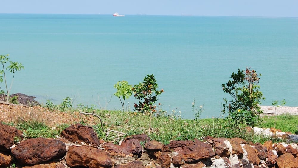 We found this fort by accident after making a wrong turn. It is off a small paved road with its own parking lot and one lonely sign giving a brief discription. The abandoned restaurant by the entrance and the fact not one peron was around made it rather spooky. The view over the Strait of Melacca is definitely worth the trip though!