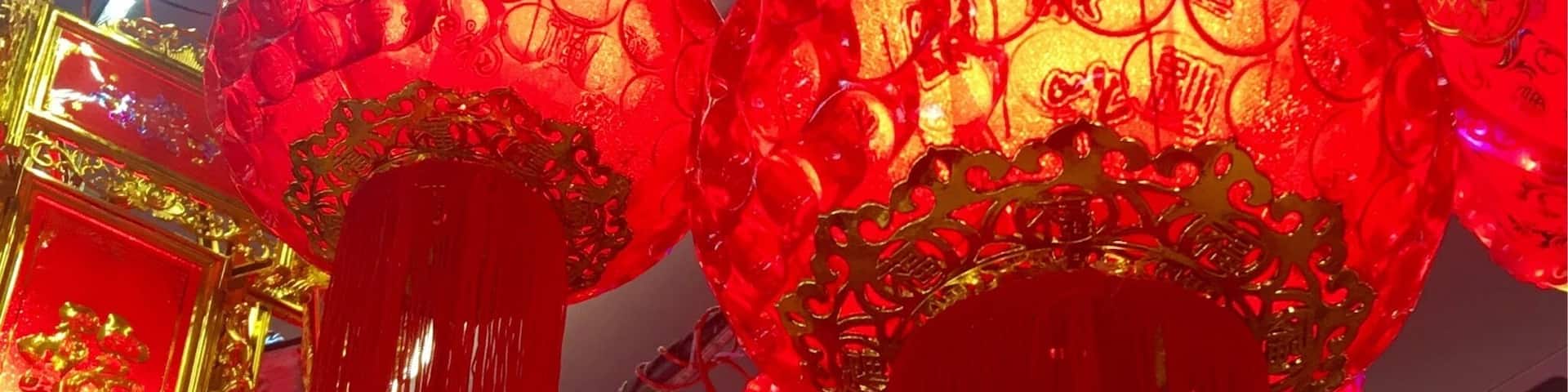 Bright red lanterns adorn shops ahead of the Chinese New Year celebrations to usher in the year of the dog. #chinesenewyear #yearofthedog #puchong #selangor #malaysia #tourismselangor #tourismmalaysia #instatravel #travelgram #travelblogger #travelbloggeres #mariadasstheworld