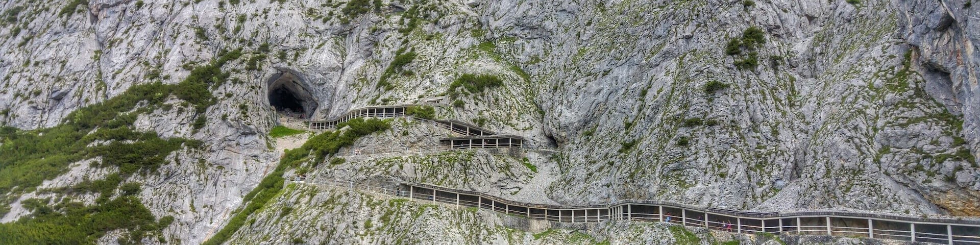 The biggest ice cave in the world with 42 kilometres!...too bad that taking pictures is forbidden:(