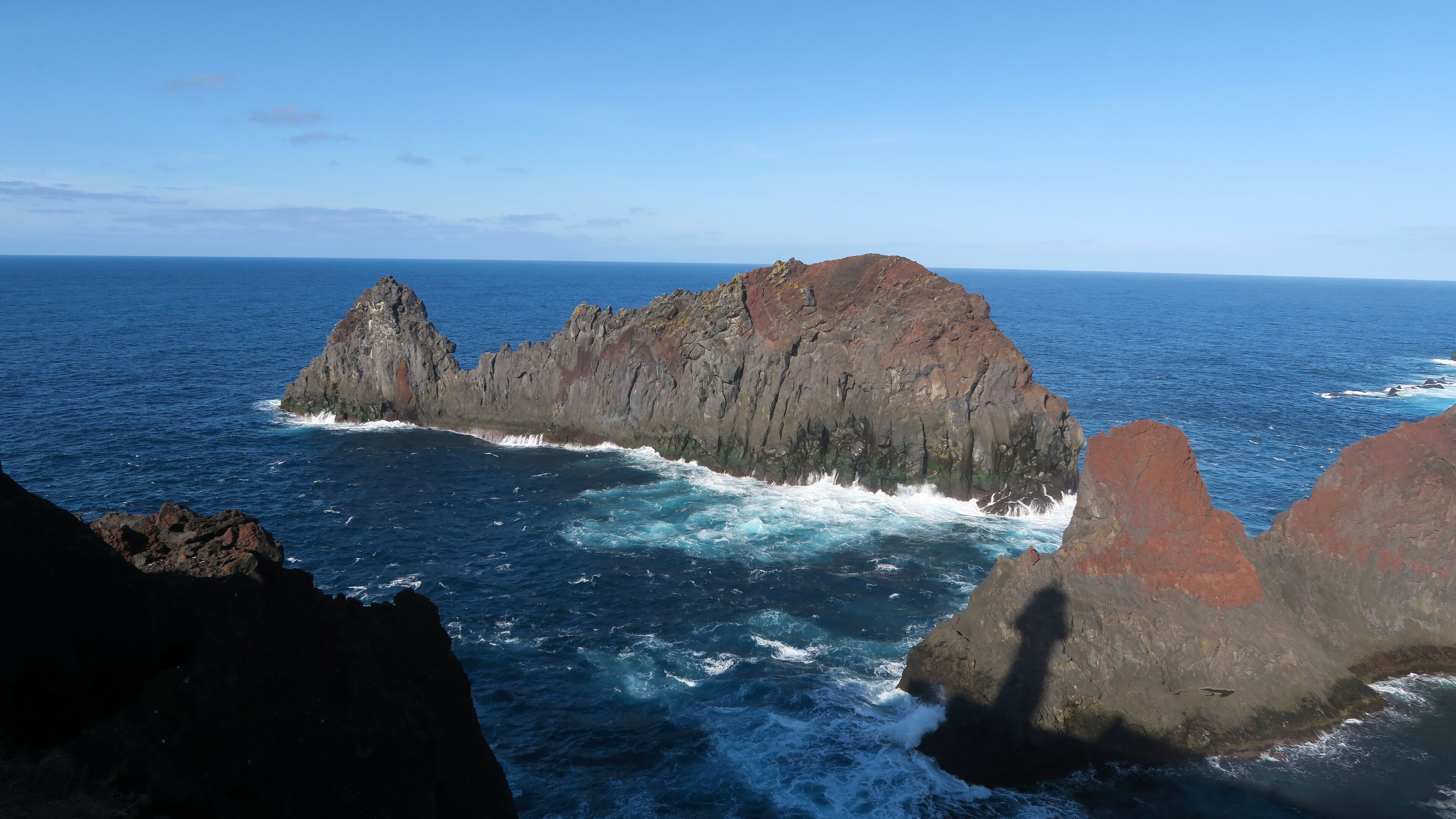 Ilhéu da Baleia is a rock formation of volcanic origin located in Ponta da Barca Bay, municipality of Santa Cruz da Graciosa, Graciosa island, Azores.