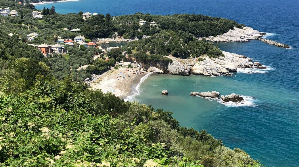 This photo was taken on the way to Fakistra beach