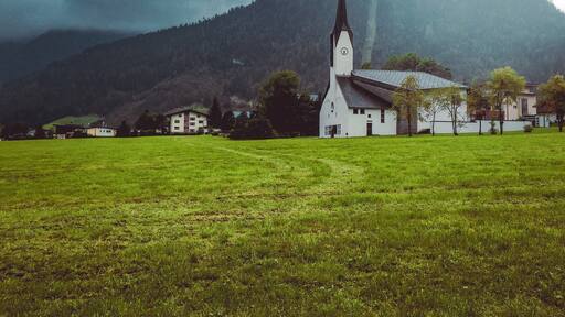 Pertisau an amazing place to spend your time in. It’s Very beautiful & quiet. You can do hiking or cycling in there & enjoying the beauty of this village.