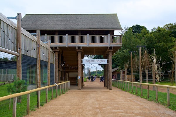 Yorkshire Wildlife Park das einen Zootiere und Beschilderung