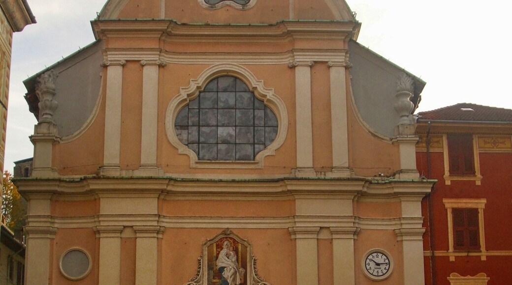 La chiesa della Nativitร di Maria Vergine a Campo Ligure.