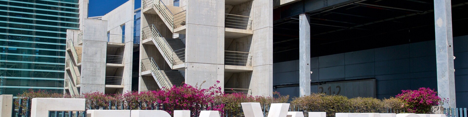 Feria Valencia featuring signage