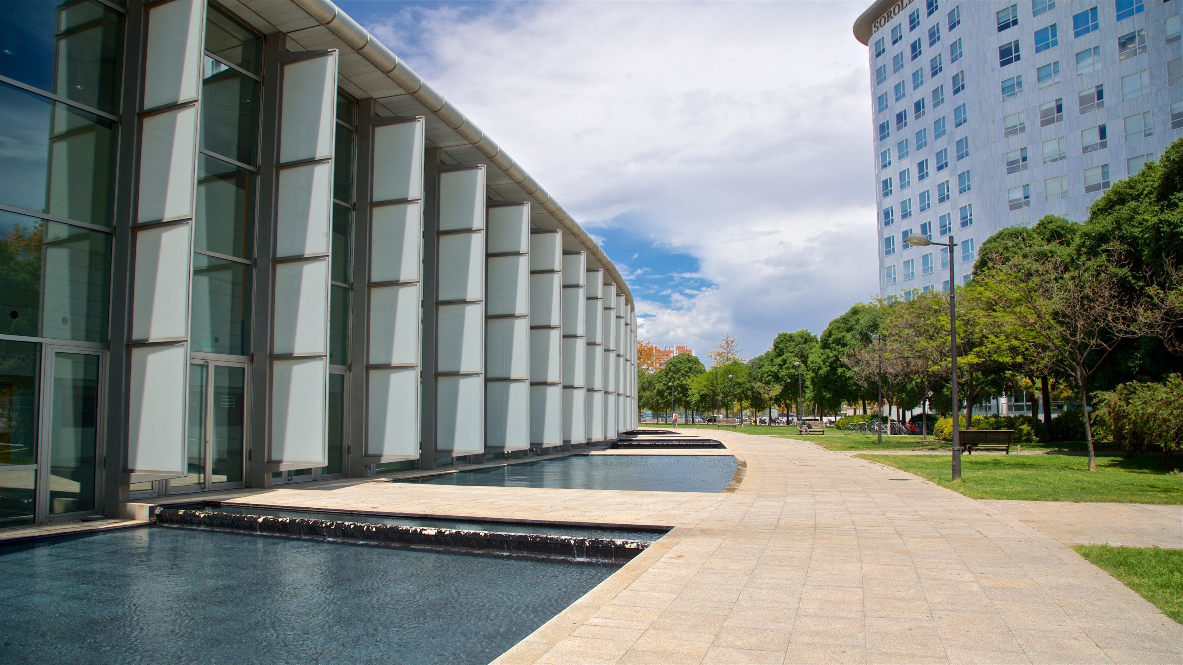 Valencia Conference Centre which includes a garden
