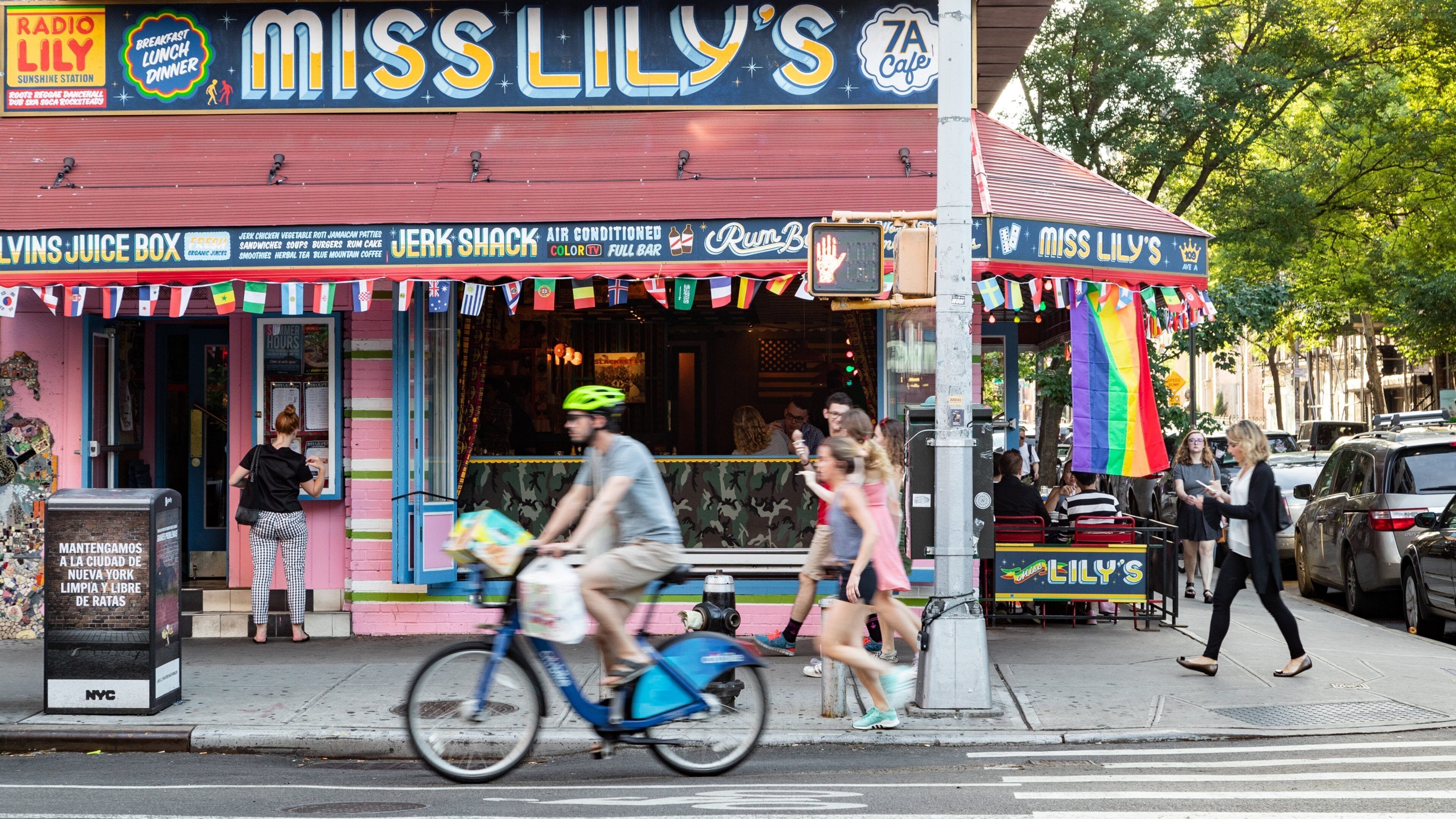 East Village showing street scenes