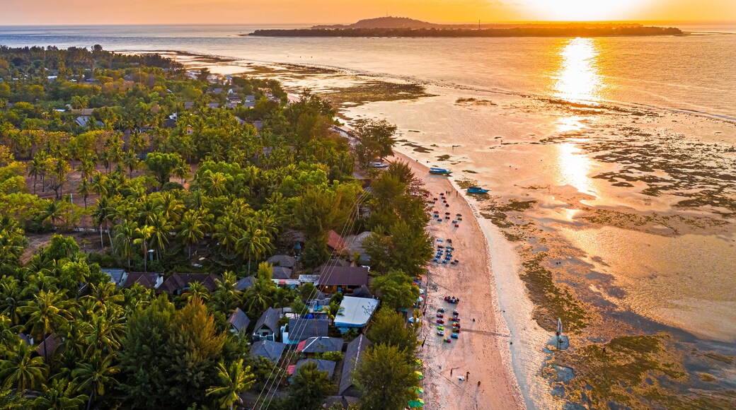 Sunset on Gili Air's north coast