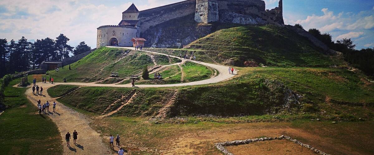 The elders from Râșnov believe that deep in the well inside the citadel lies a treasure at least 300 years old. However, recently alpinists have closely explored the well, without finding any trace of it.