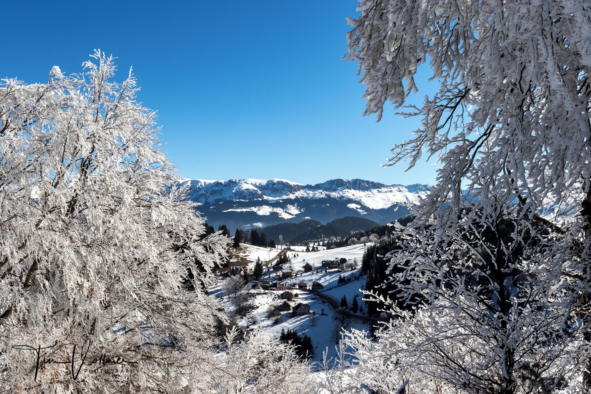 Romania is very interesting for photographers. Thrown back in time. Join my Photo tour through Romania. www.timvollmer.de