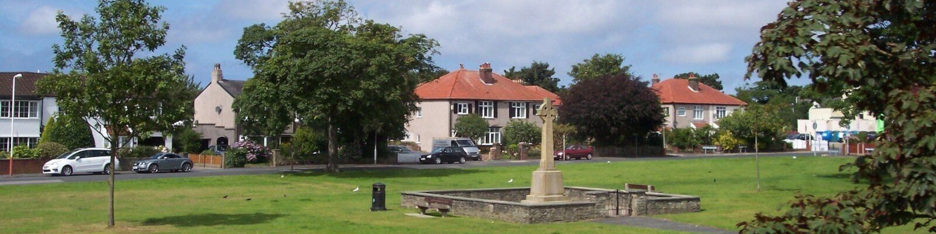 Photograph of the war memorial, at Ainsdale, Southport, Merseyside, England