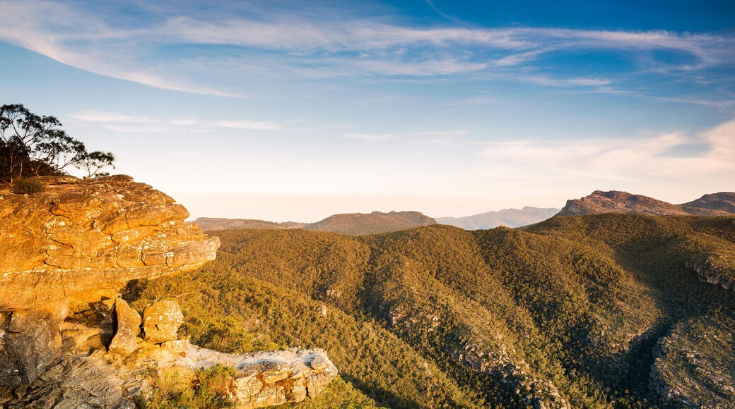 EY63B0 The Balconies lookout in the Grampians National Park, Victoria, Australia