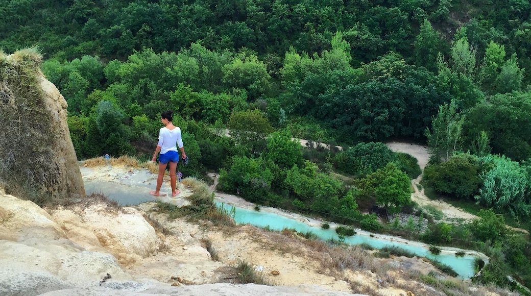 Hot springs that date back to Roman Times. Worth a stop to see if you are in the area. Very easy to park and visit. And if water is warm enough for you - then jump in.