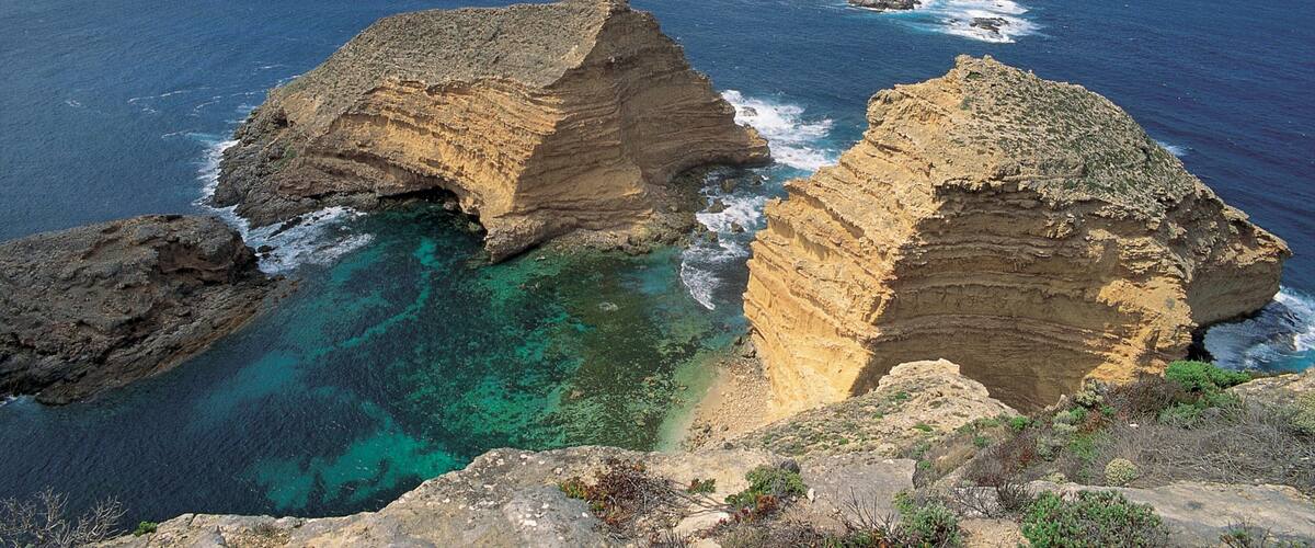 Port Lincoln showing landscape views and rugged coastline
