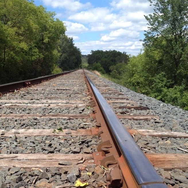 An easy beautiful hike- discover RR, tunnel, grass and swamp land! Beautiful day!