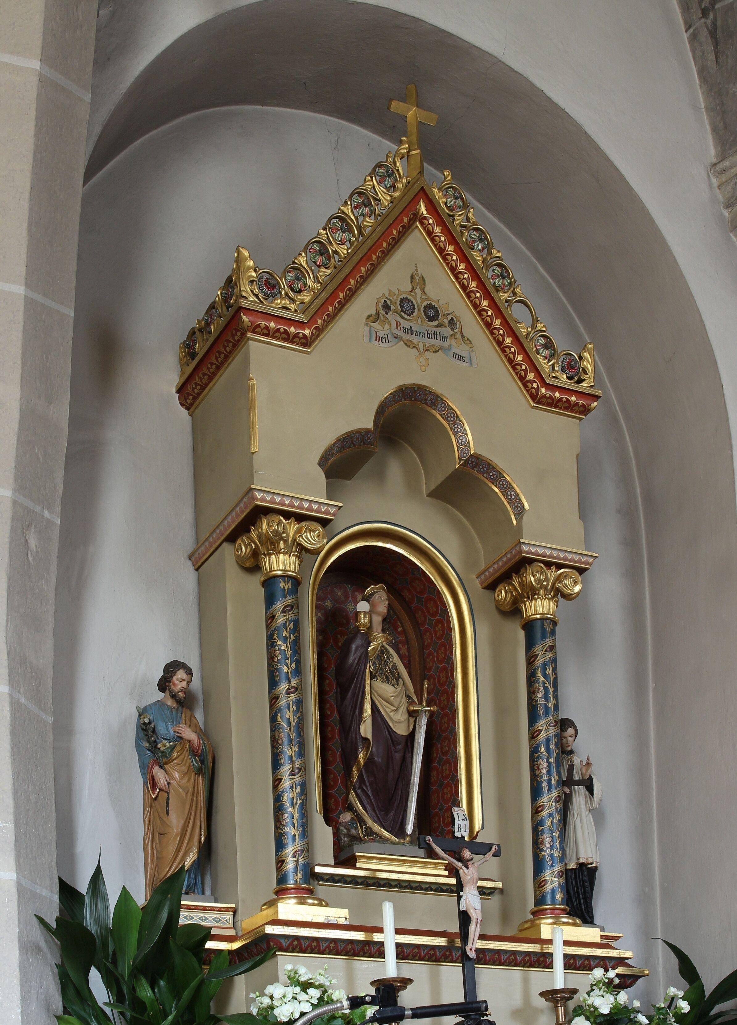 Seitenaltar in der Pfarrkirche St. Ulrich in Plaus (Südtirol)