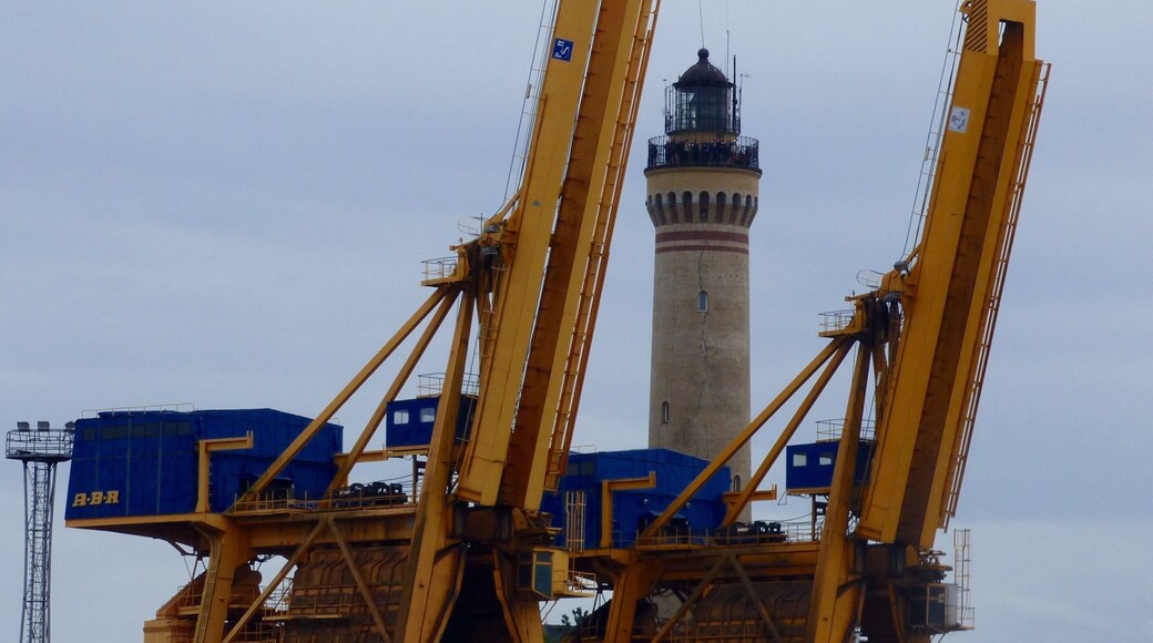 On the way to Poland by boat I could spot this impressive industrial composition.