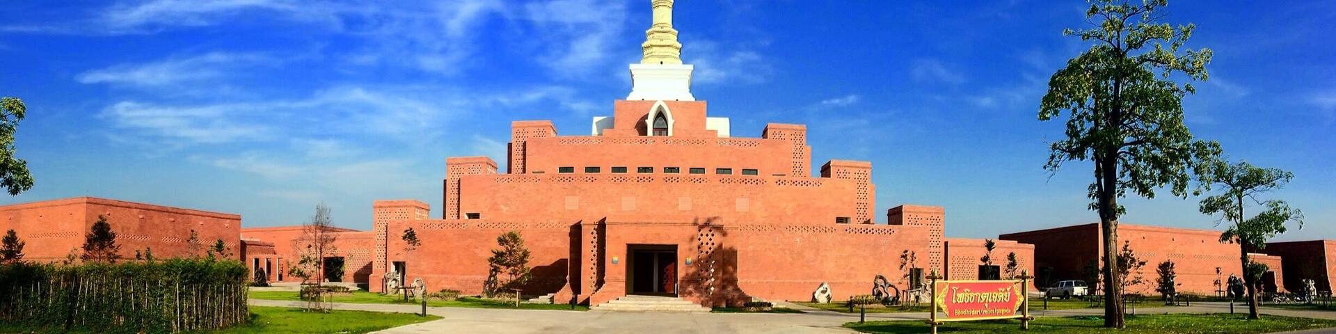 Sukhothai Airport. The most amazing beautiful airport I’ve ever been.
Sukhothai, Thailand #LifeAtExpedia #JETlife #JETThai