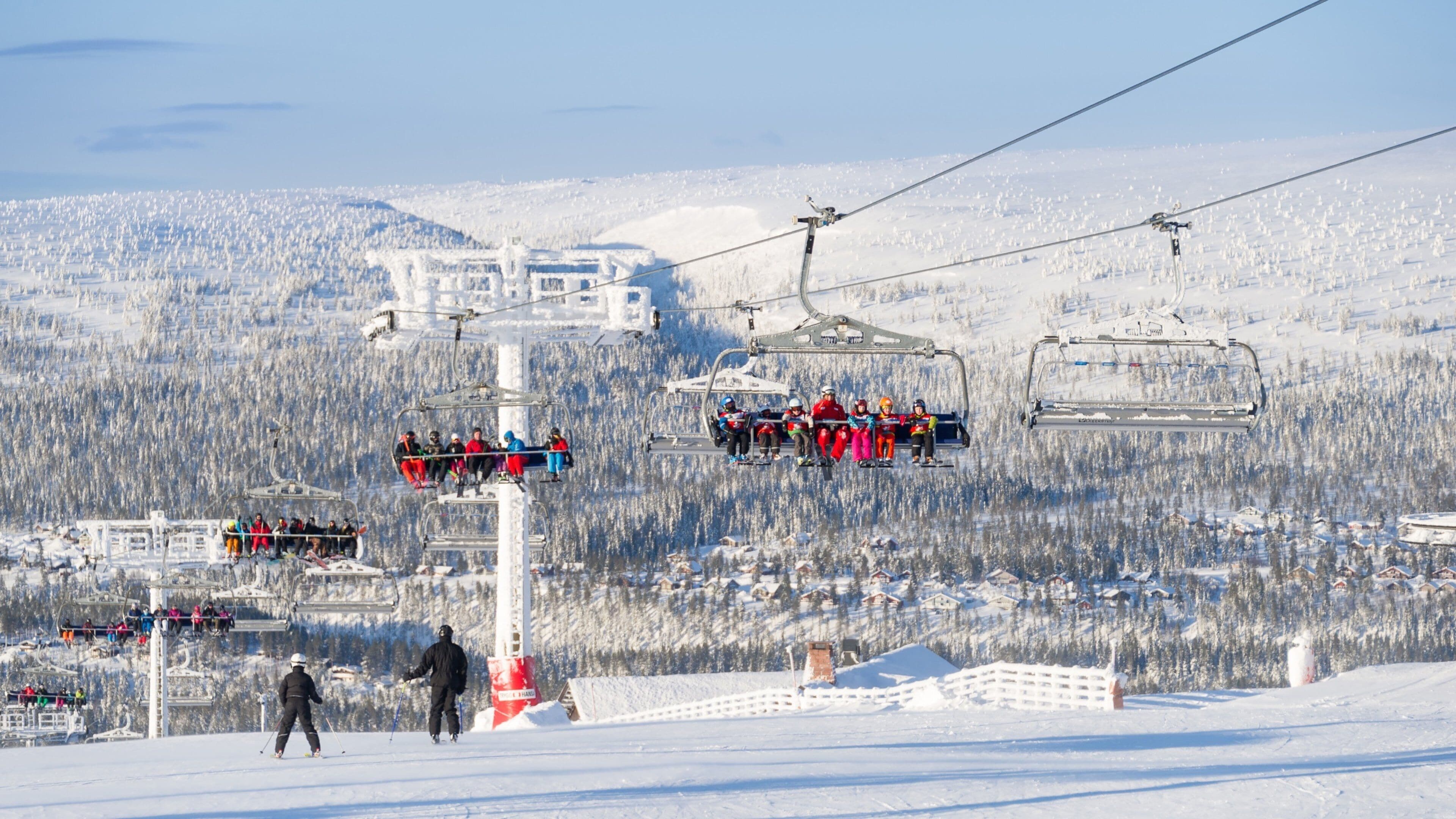 Salen que incluye una góndola y nieve