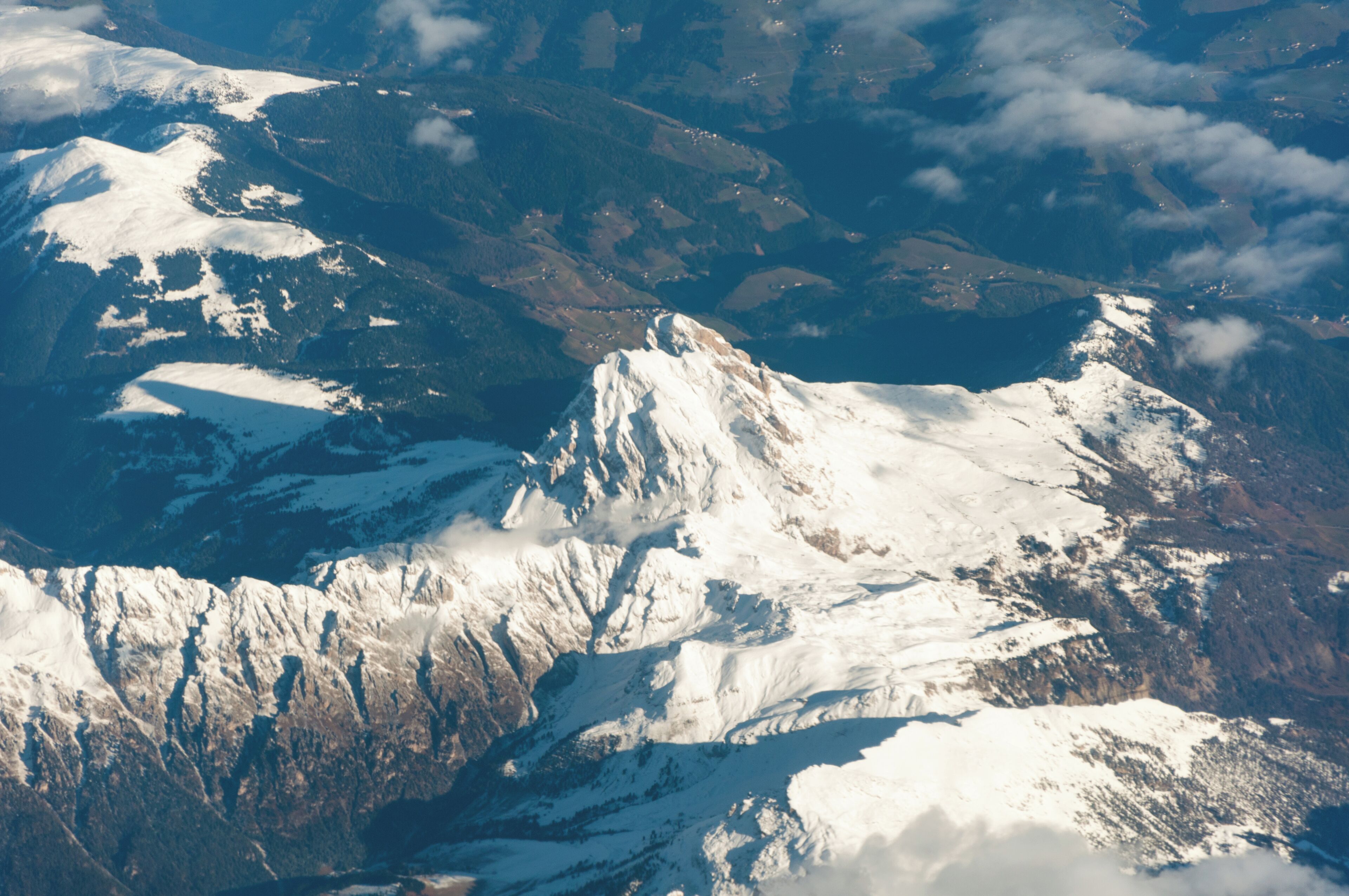 Italy, flight across the Italian alps