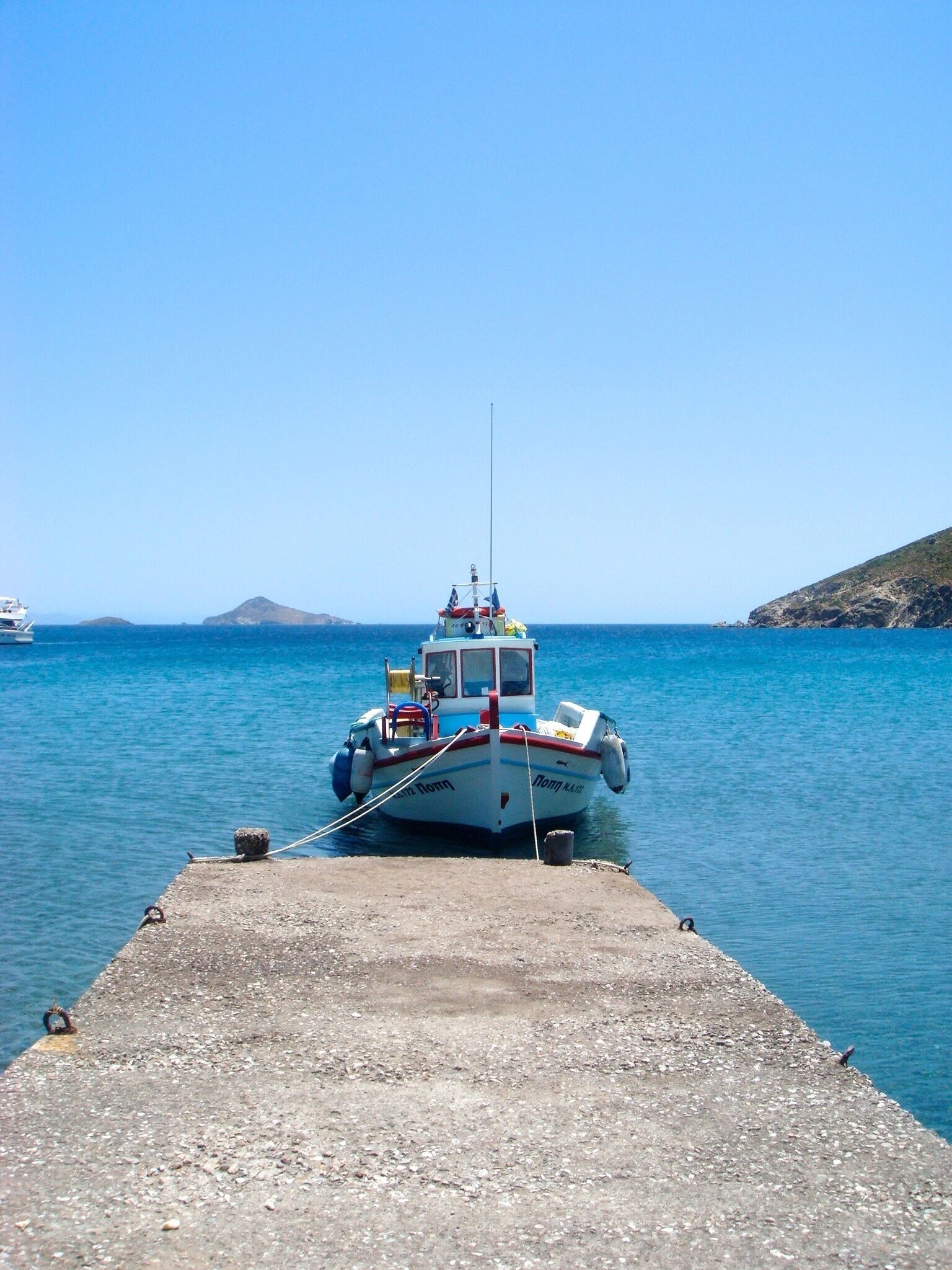 <h2>Top places to stay near the water</h2>