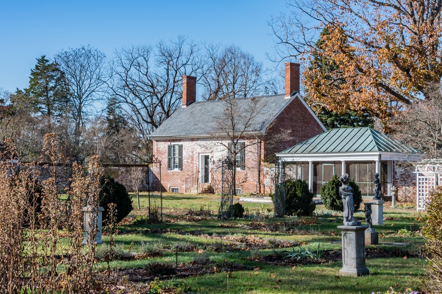 Beautiful Chatham Manor Estate and Gardens, Stafford Heights, Virginia USA, Fredericksburg, Virginia