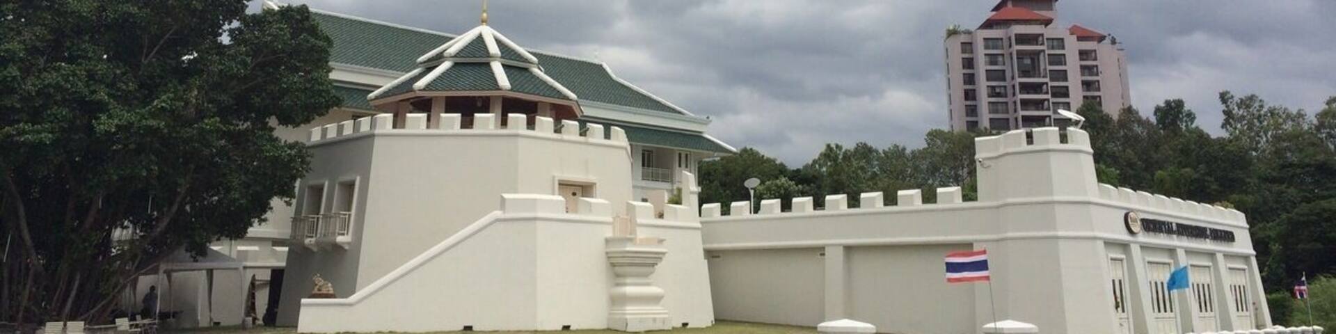 This is actually a part if a riverside hotel. Built like an old fort, it is a new structure that adds a colonial-era charm to the place.