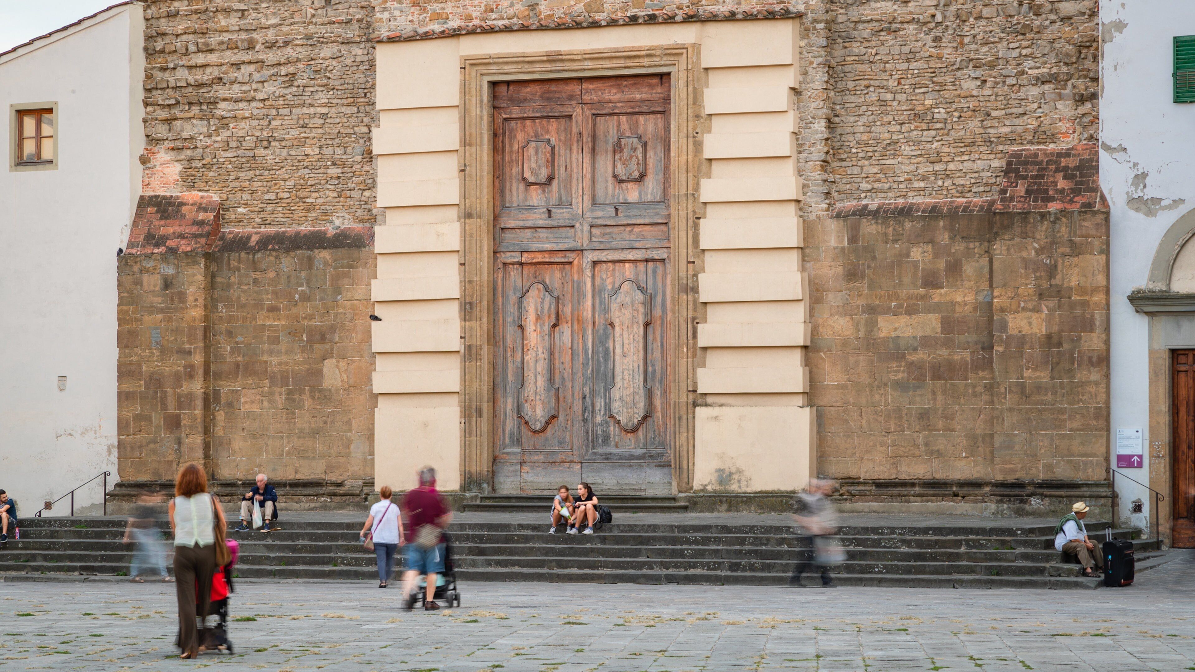 Brancacci Chapel featuring heritage elements