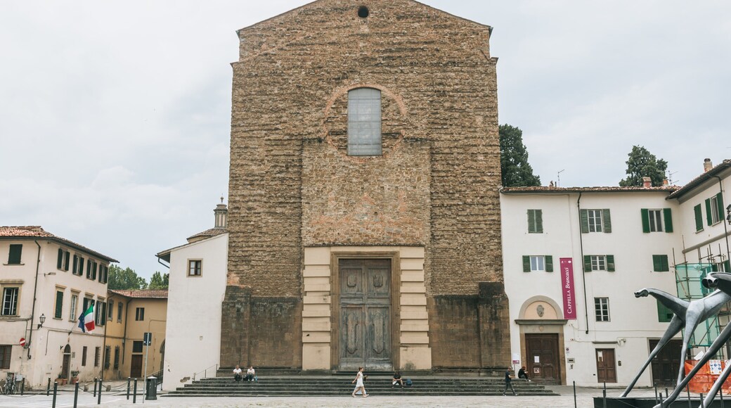 Brancacci Chapel featuring a church or cathedral and heritage architecture