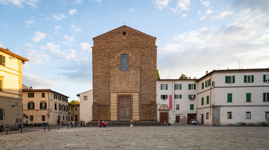 Brancacci Chapel which includes heritage architecture, a church or cathedral and a sunset