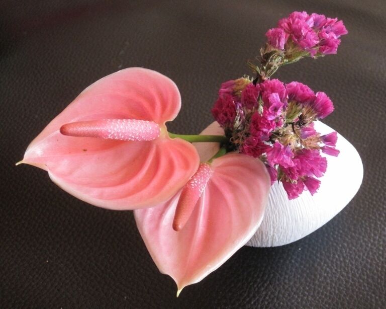 Pretty table decoration. 