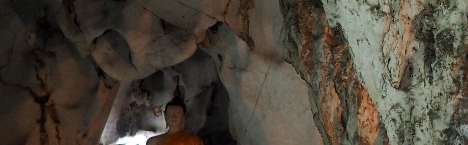 One of the caves in the area of Chiang Mai, only a short drive out of the city. There are not many tourists here and you won't be pushed to hire a guide or rent lamps. Just meander through the extensive caves and enjoy the wonders of nature. Of course there is the occasional man-made Buddha statue as well. T.I.T.