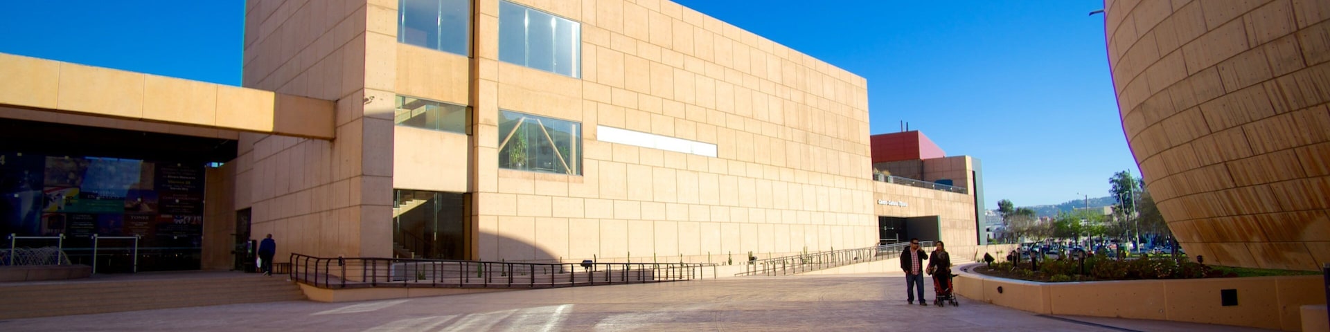 Centro Cultural Tijuana showing modern architecture