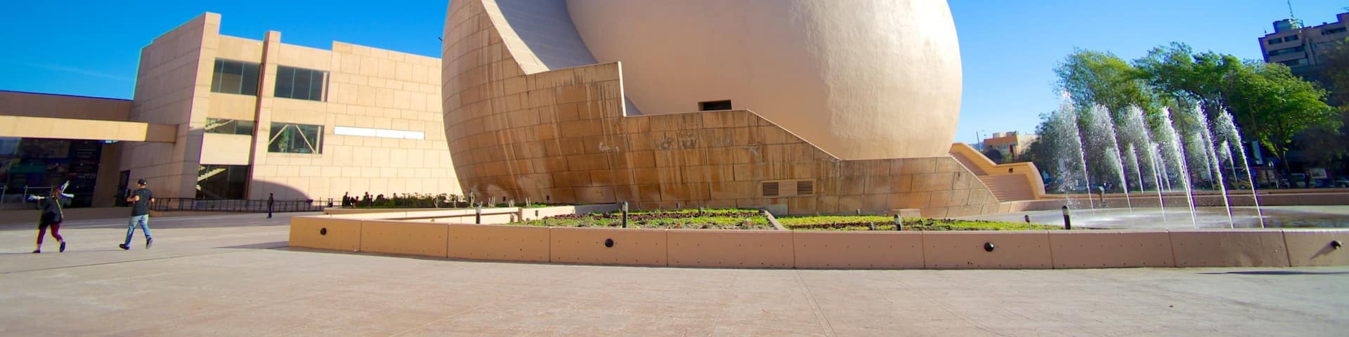 Centro Cultural Tijuana featuring a square or plaza and modern architecture