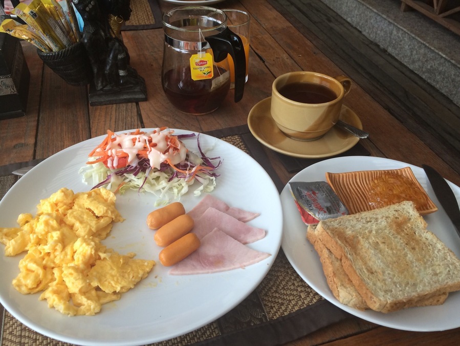 Stopped at a resort for the night. Complementary American breakfast I prefer local food . Egg and rice would have tasted better.