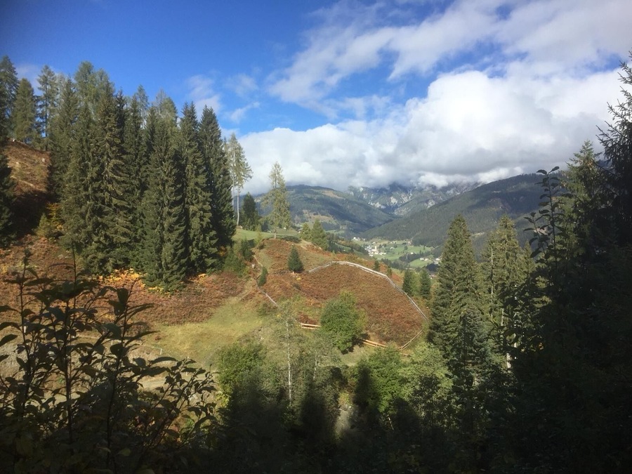 Hiking in my beautiful Valley Lesachtal to the Steineckenalm
#steineckenalm
#GreatOutdoors
#Lesachtal
#Familienbauernhof
#Mesner