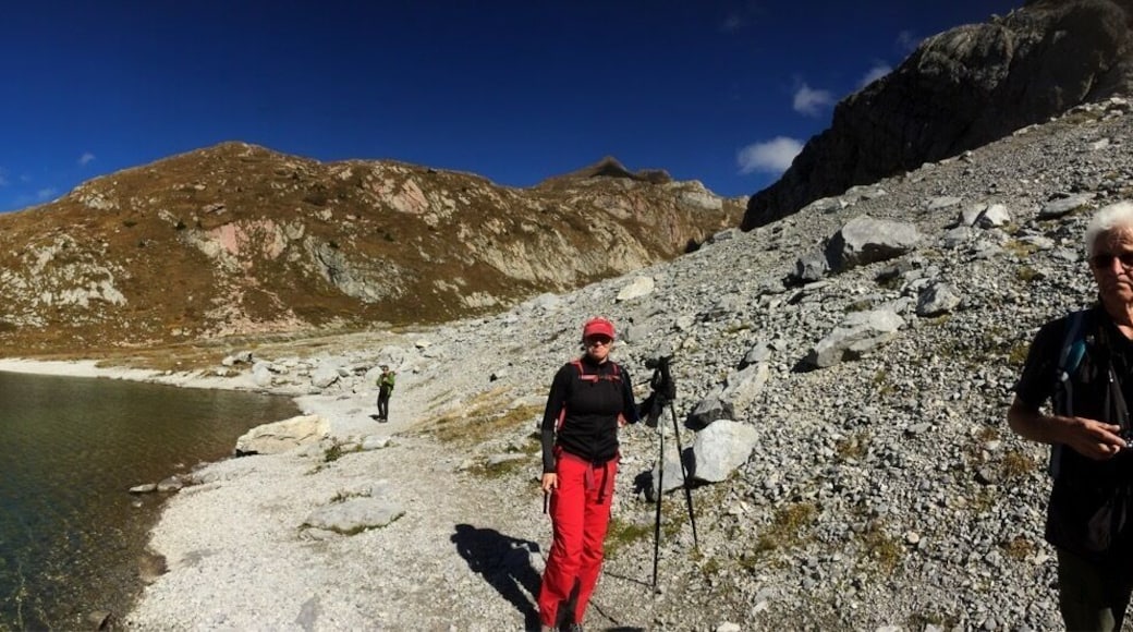 One of our Most beautiful places in our valley Lesachtal the Wolayersee. Check our My website Familienbauernhof.info for hiking weeks in summer ans winter
#GratOutdoors #wolayersee
#Lesachtal
