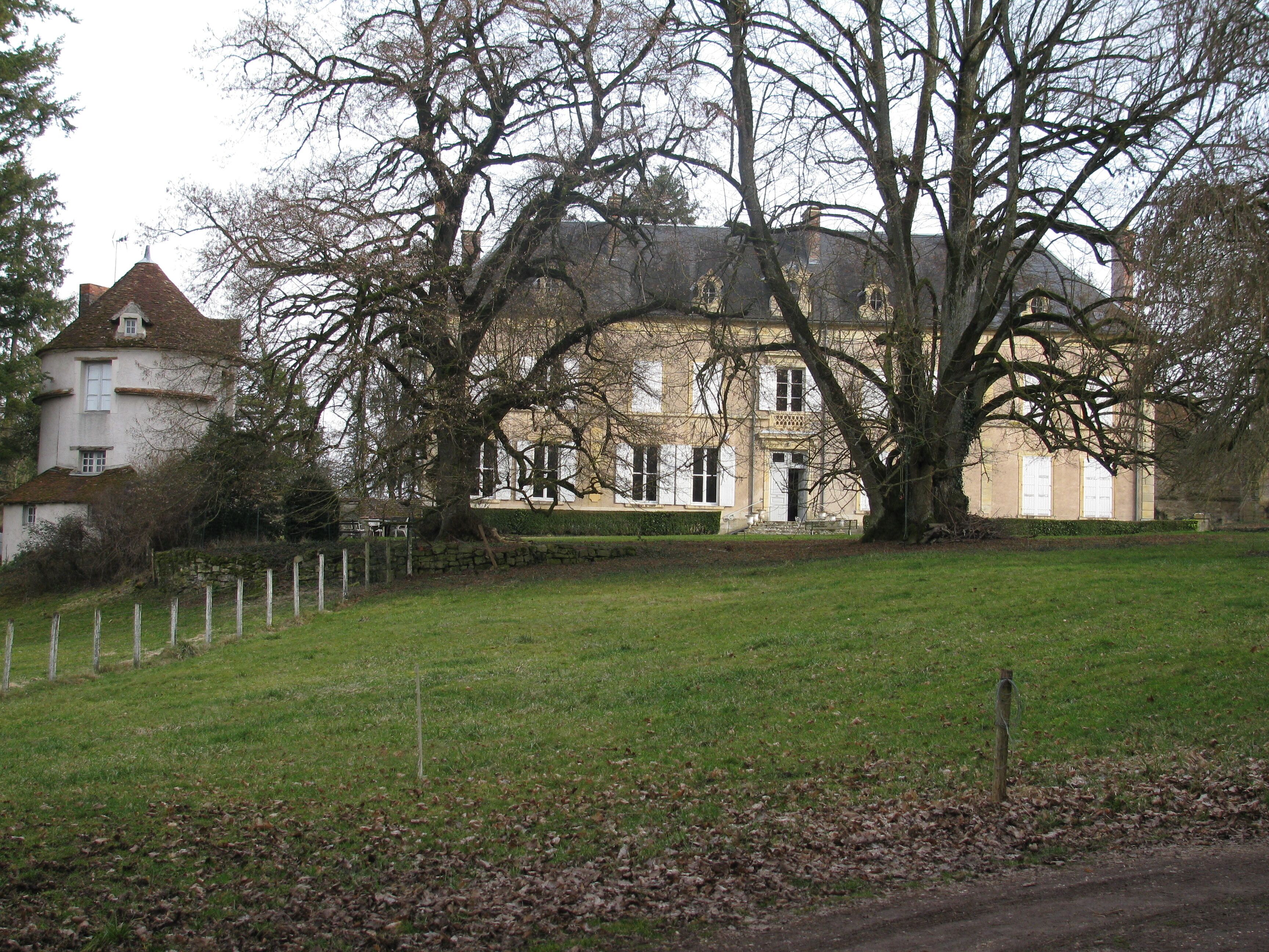 Prieuré de l'épeau, Nièvre, France.