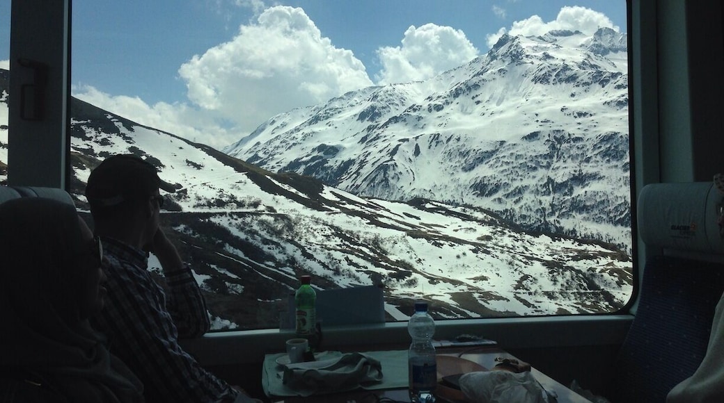 #TroveOn The view from my seat on the Glacier Express, a train that starts in St. Moritz and winds through the Swiss Alps until it reaches the small skiing village of Zermatt. The GA is an all-day affair. The train moves slowly so that you have plenty of time to enjoy the views, and you're served a three-course lunch at your seat. #TroverDetour