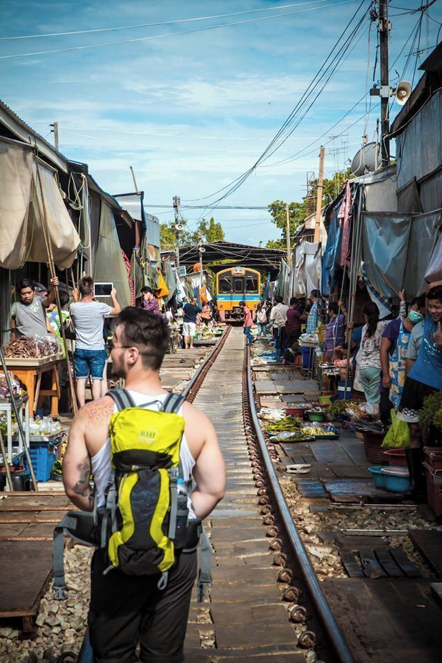 Visited Mae Klong Railway Market where periodically throughout the day the train comes through and the market needs to clear off the tracks to make allow it to pass through.

Was quite the sight to see.

#LikeALocal